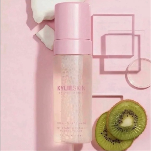 KYLIE SKIN—FOAMING FACE WASH!! BNIB/NWT!! - Picture 2 of 4